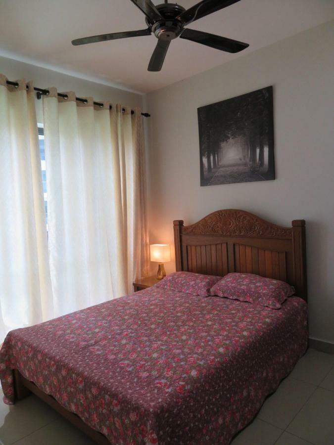 Msi Cozy Homestay Seri Kembangan Esterno foto